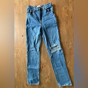 Abercrombie & Fitch The 90s Straight Ultra High Rise - Destroy Medium Blue Wash